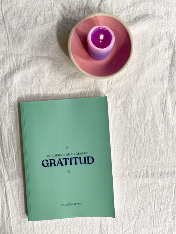 Cuaderno de 90 días de Gratitud Tomo Verde: Perdonar, Soltar y Sanar - Vai Com Alma
